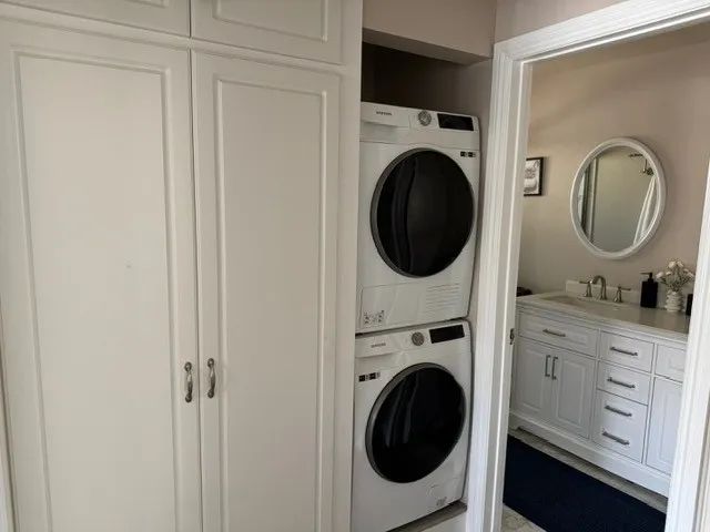 11138 Aqua Vista 29, North Hollywood, CA 91602