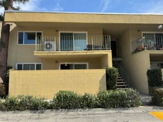 11138 Aqua Vista 29, North Hollywood, CA 91602