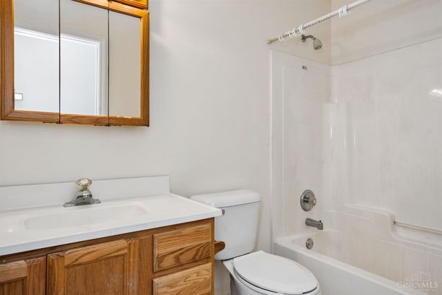 72 Alex Lane, West Union, OH 45693