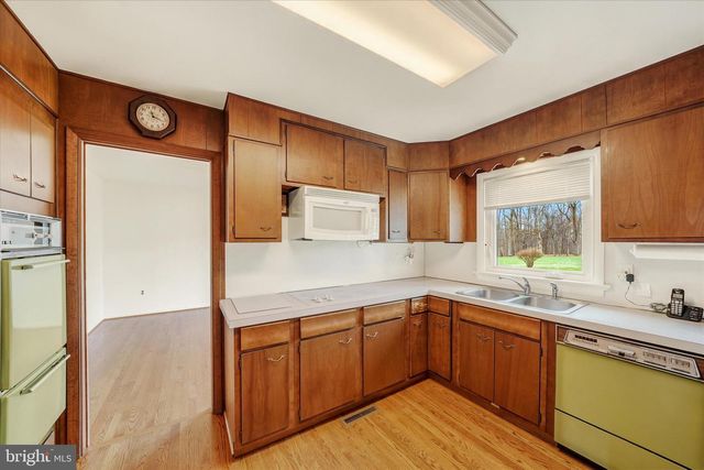 665 CHESTERVILLE RD, Lincoln University, PA 19352
