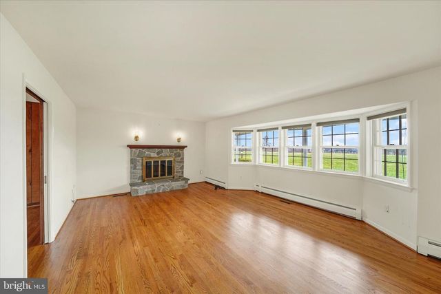 665 CHESTERVILLE RD, Lincoln University, PA 19352