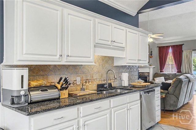 19 Runabout Lane, Savannah, GA 31410