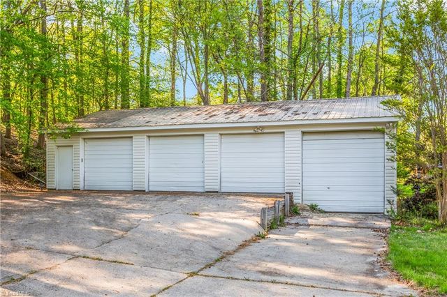 205 Old Mill Road, High Point, NC 27265