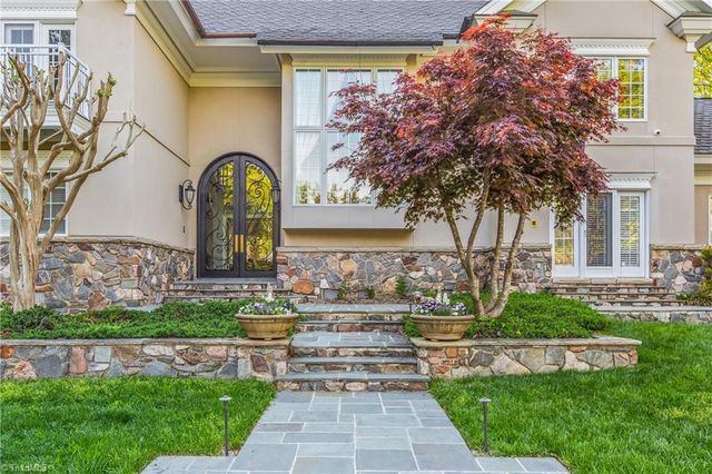 205 Old Mill Road, High Point, NC 27265