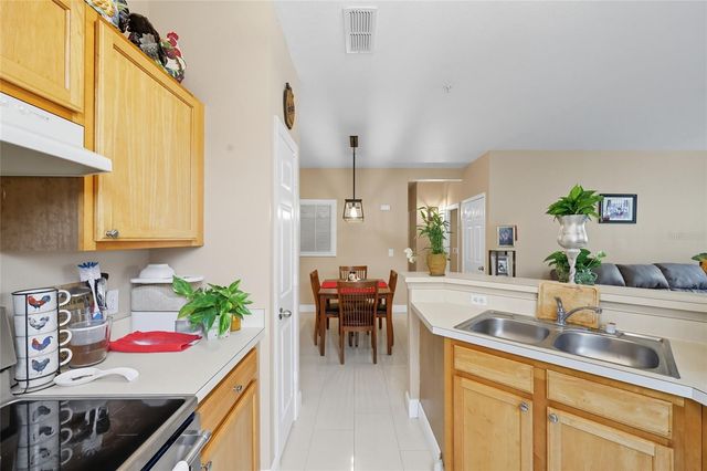 8957 LEE VISTA BOULEVARD 2502, Orlando, FL 32829