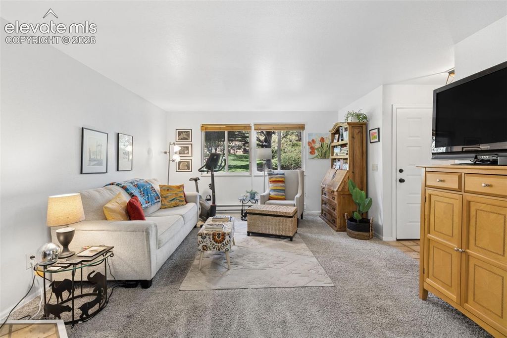 327 El Paso Boulevard H, Manitou Springs, CO 80829 — photo 5