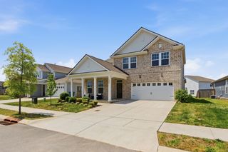 1064 Ewell Farm Cir, Spring Hill, TN 37174