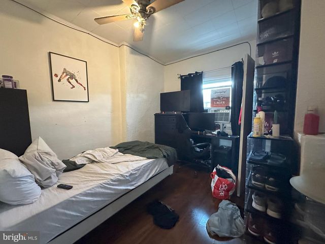 2438 S PHILIP ST, Philadelphia, PA 19148