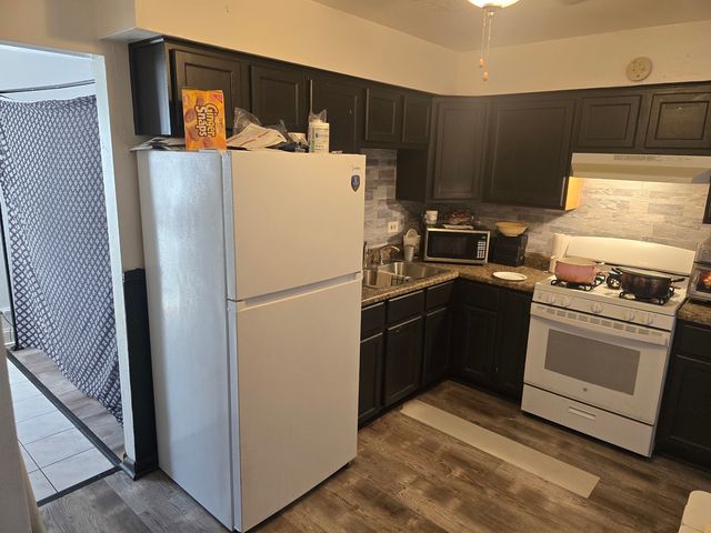 173 Williamsburg Road, Country Club Hills, IL 60478