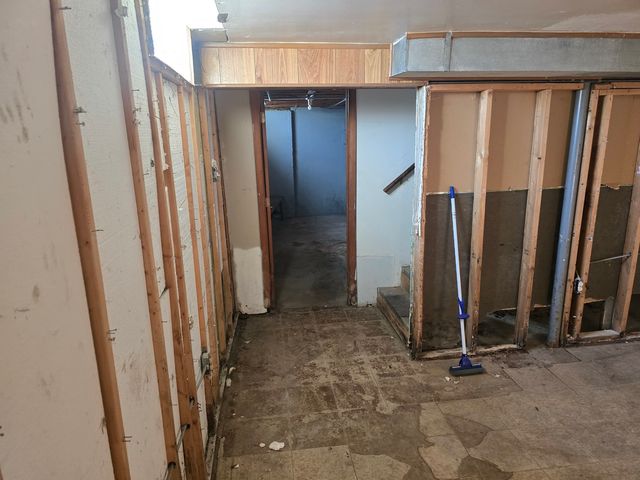 173 Williamsburg Road, Country Club Hills, IL 60478