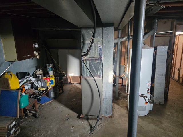 173 Williamsburg Road, Country Club Hills, IL 60478