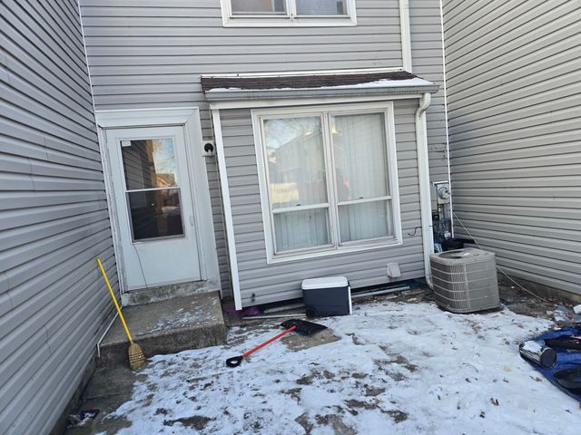 173 Williamsburg Road, Country Club Hills, IL 60478