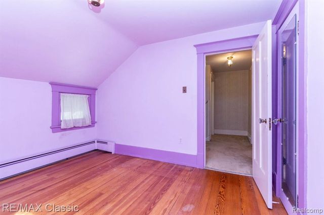 323 East Street, Milford, MI 48381