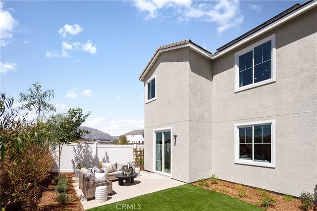 30661 Albiflora Way, Winchester, CA 92596