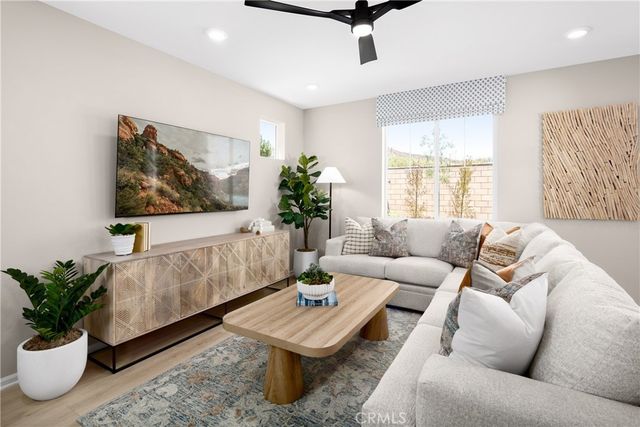 30661 Albiflora Way, Winchester, CA 92596