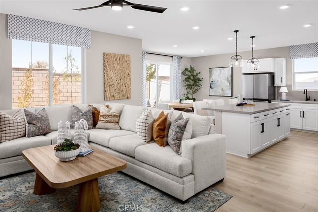 30661 Albiflora Way, Winchester, CA 92596