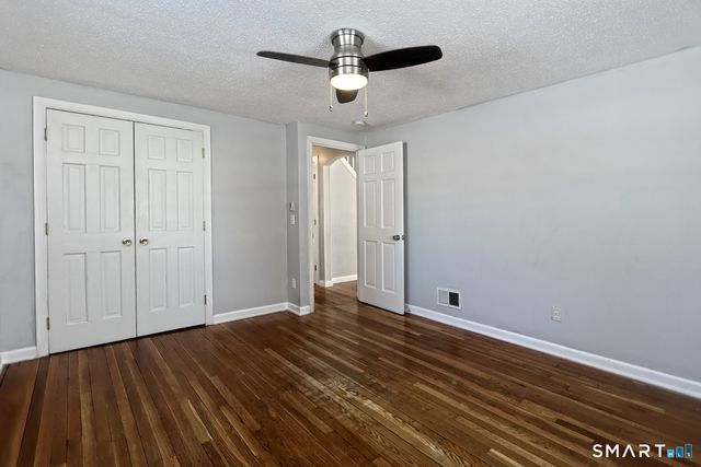 10 Hemingway Road, North Haven, CT 06473