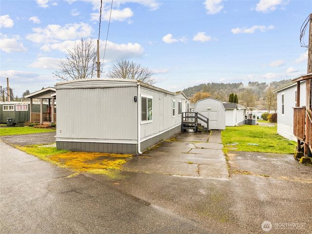4045 49th Avenue SW #7, Olympia, WA 98512