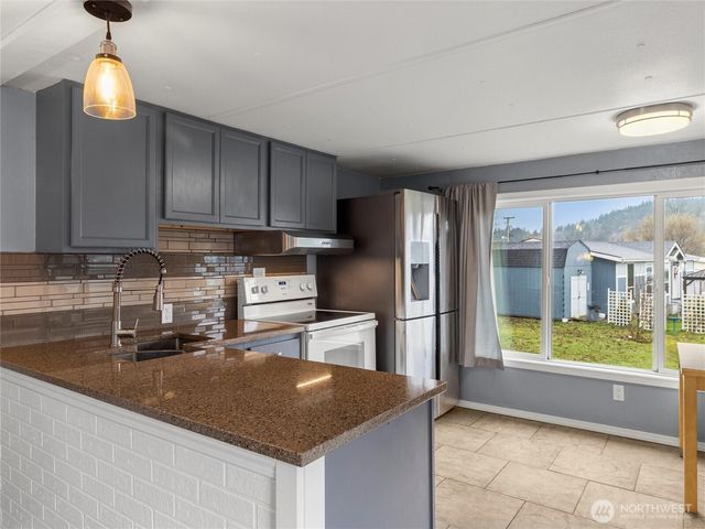 4045 49th Avenue SW #7, Olympia, WA 98512