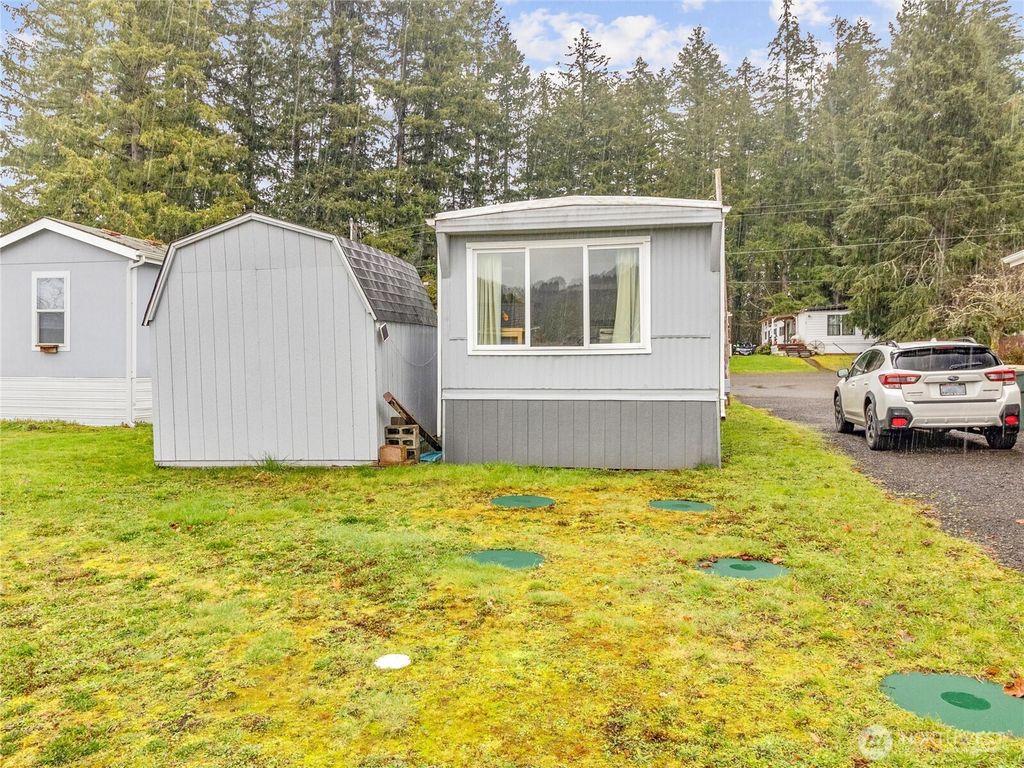 4045 49th Avenue SW #7, Olympia, WA 98512