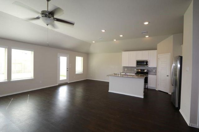 2508 Clydesdale Lane, Alvin, TX 77511