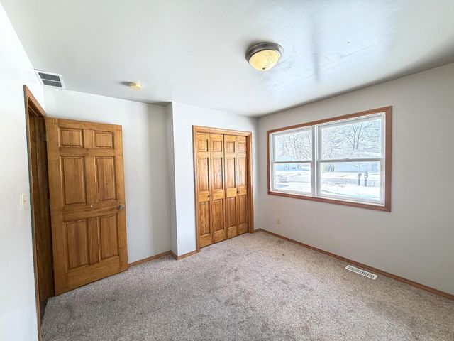 9103 Estates Drive, Demotte, IN 46310