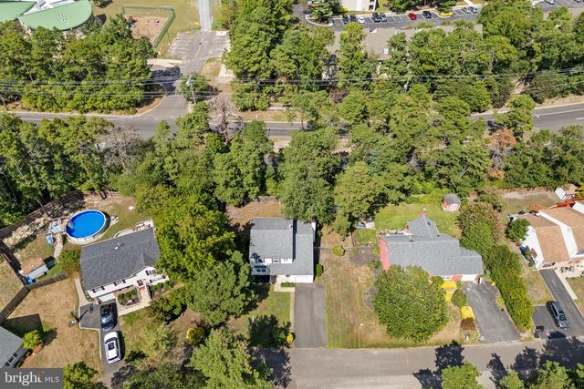 3 PRINCE CHARLES CT, Marlton, NJ 08053
