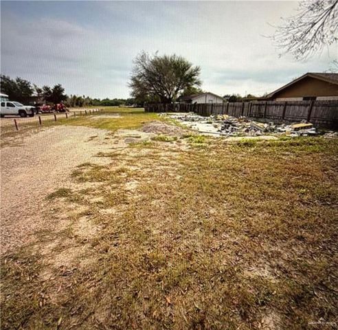 1132 N Los Ebanos Road, Mission, TX 78572