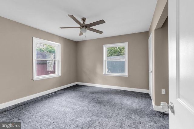 27 LITLE AVE, Delran, NJ 08075