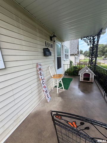 1118 E Percy Avenue, Springfield, IL 62702