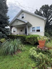 1118 E Percy Avenue, Springfield, IL 62702