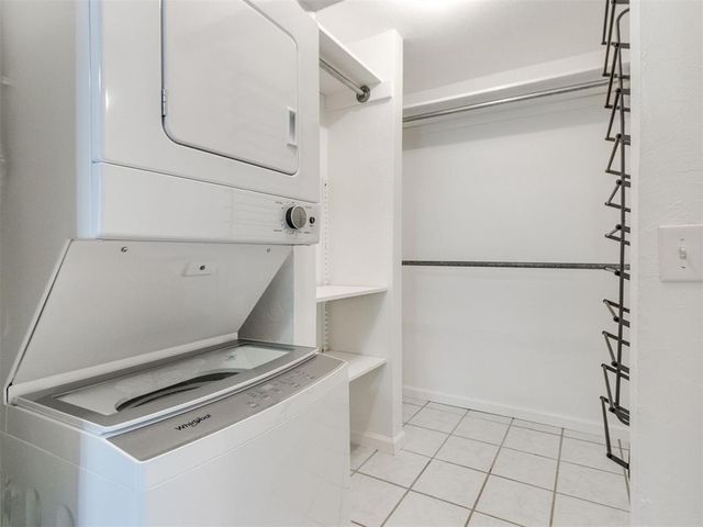 6700 N Meridian Avenue G, Oklahoma City, OK 73116