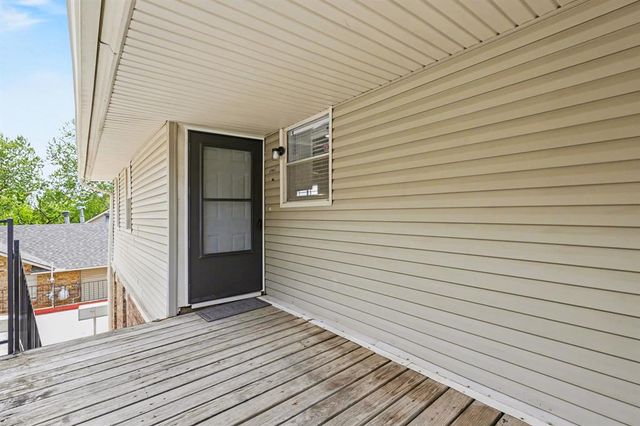 6700 N Meridian Avenue G, Oklahoma City, OK 73116