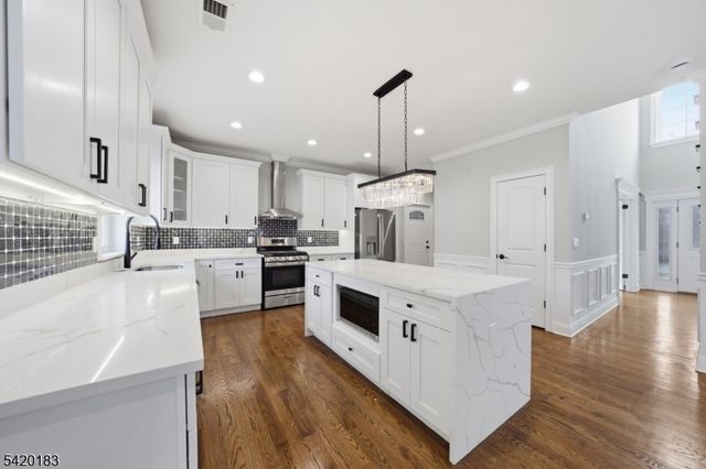 28 Glenwood Ave, Parsippany-troy Hills Twp., NJ 07034