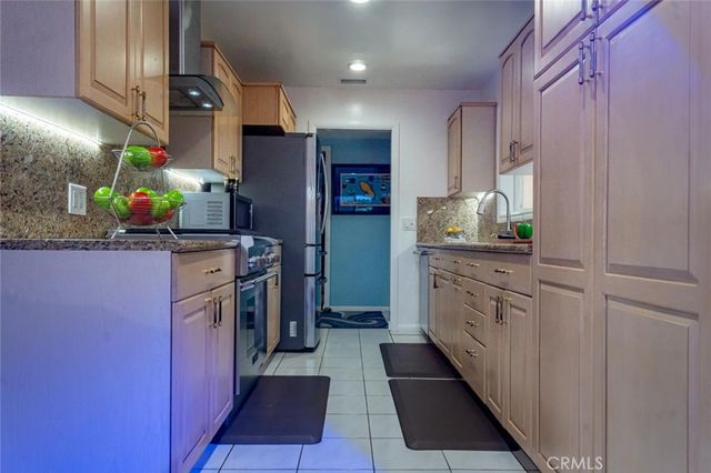 16042 Warren, Huntington Beach, CA 92649