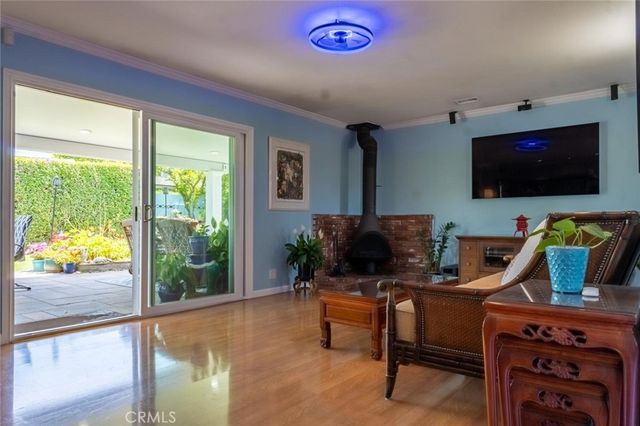 16042 Warren, Huntington Beach, CA 92649