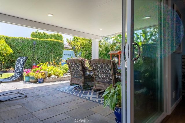 16042 Warren, Huntington Beach, CA 92649