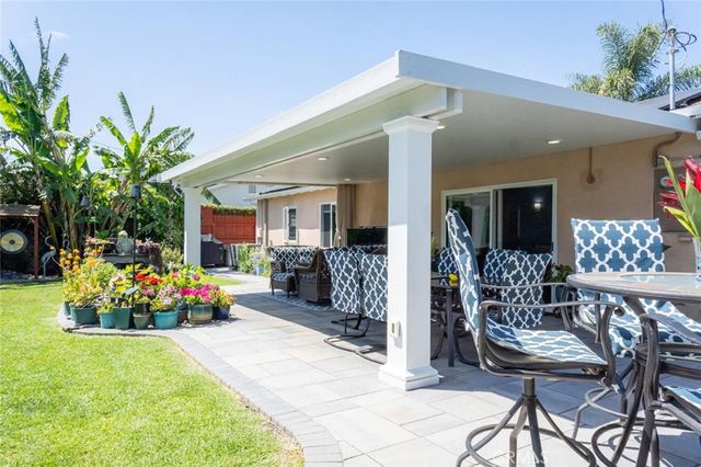 16042 Warren, Huntington Beach, CA 92649