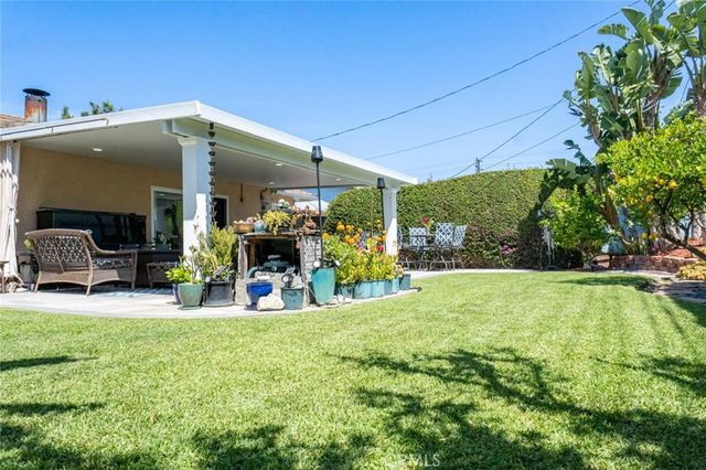 16042 Warren, Huntington Beach, CA 92649