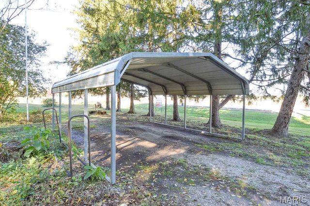 7400 Concordia Road, Belleville, IL 62223