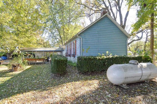 7400 Concordia Road, Belleville, IL 62223