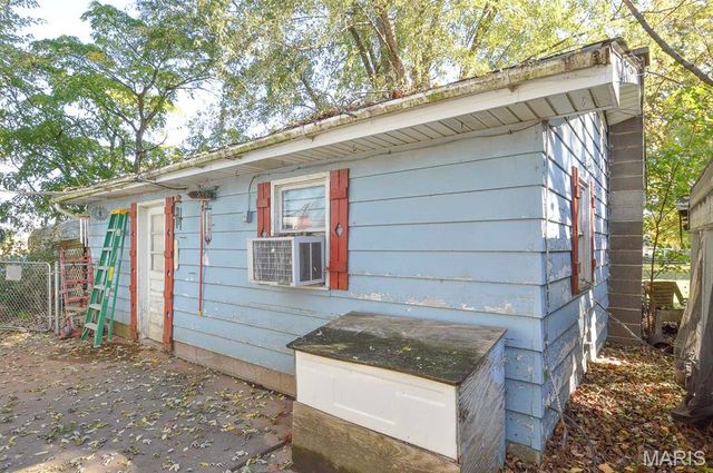 7400 Concordia Road, Belleville, IL 62223