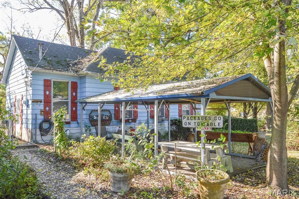 7400 Concordia Road, Belleville, IL 62223