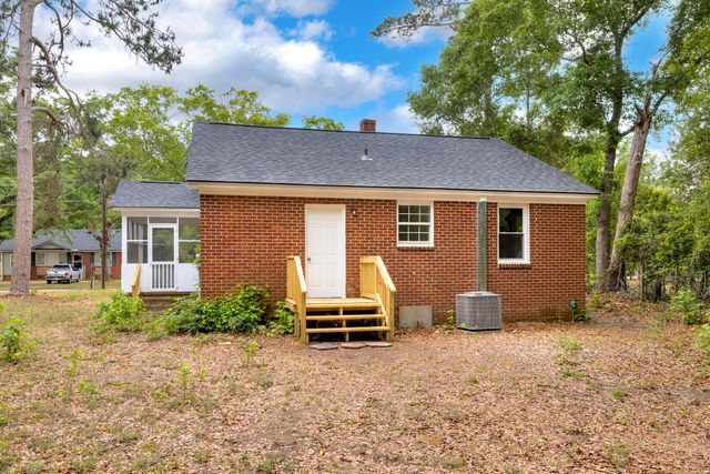 9 Hawthorne Street, Sumter, SC 29150