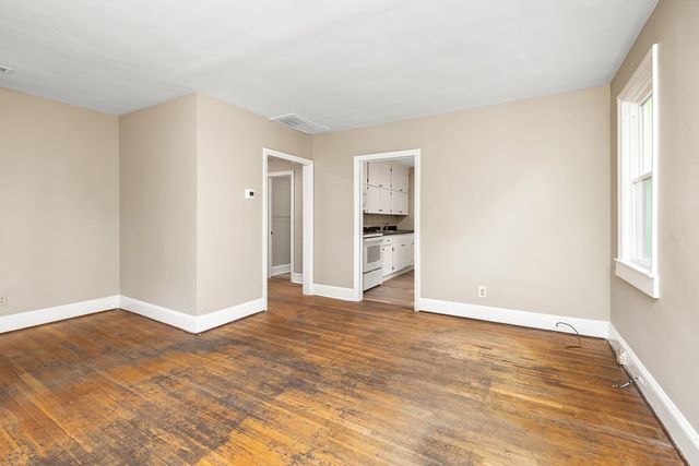 9 Hawthorne Street, Sumter, SC 29150