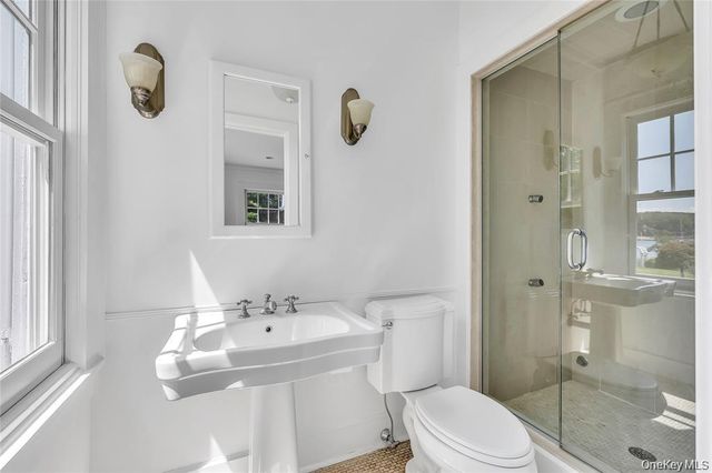 158 E Shore Road, Huntington Bay, NY 11743