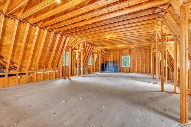 158 E Shore Road, Huntington Bay, NY 11743