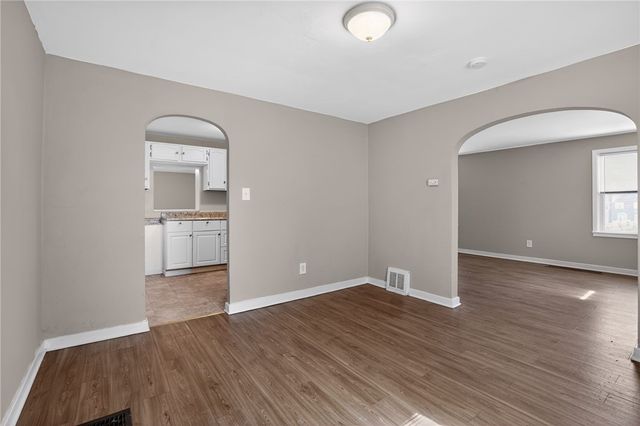 624 Elm Dr, Penn Hills, PA 15147