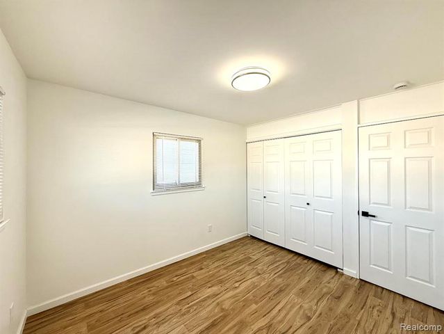 33659 Blackfoot Street, Westland, MI 48185