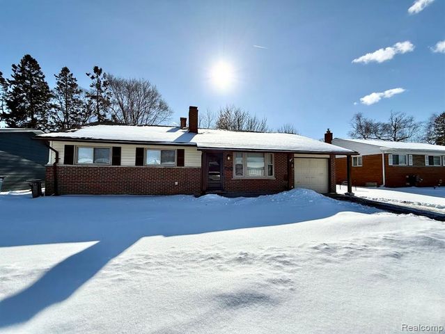 33659 Blackfoot Street, Westland, MI 48185